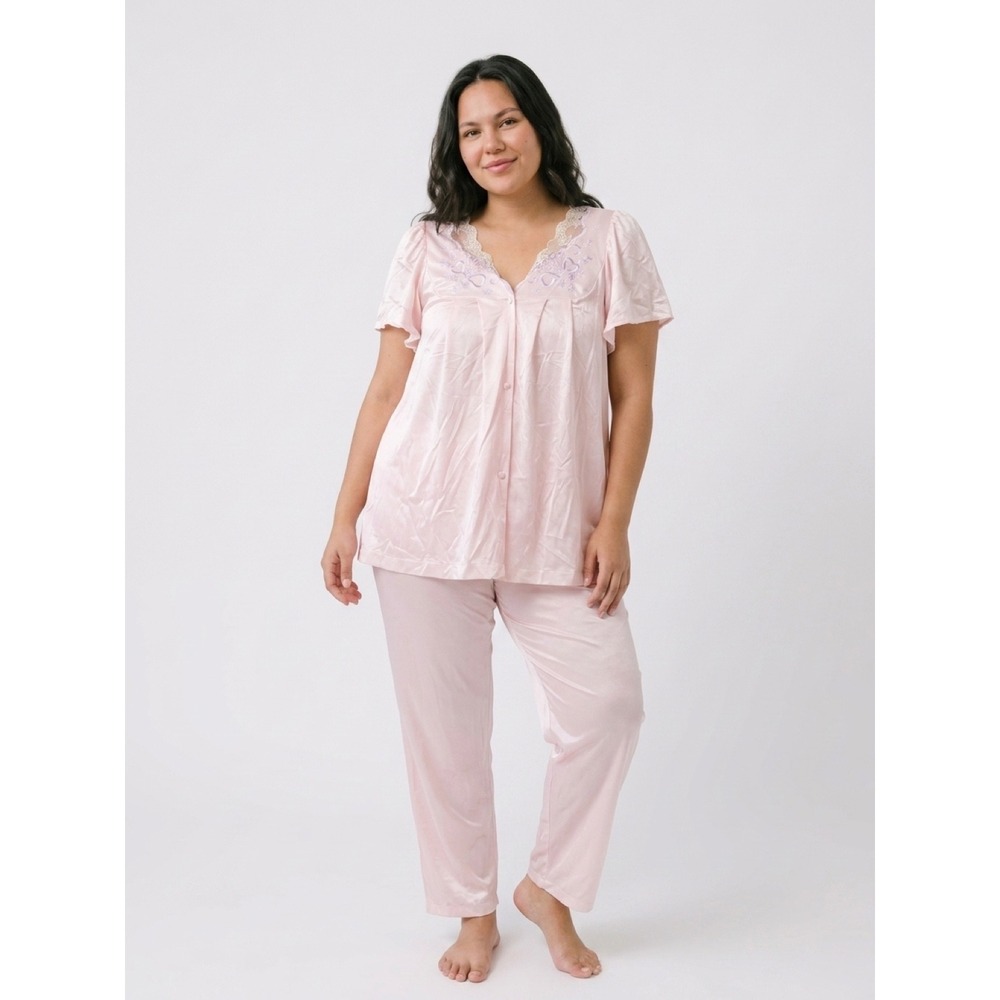 Vintage Vanity Fair Pink Nylon Pajama Set Embroidered Lace Made in USA Large